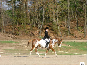 nedaschoolshow_5_1_04_molly.jpg